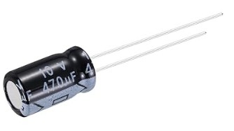 写真5: 電源安定用の470µFコンデンサ。DC-DC入力側に入れます。