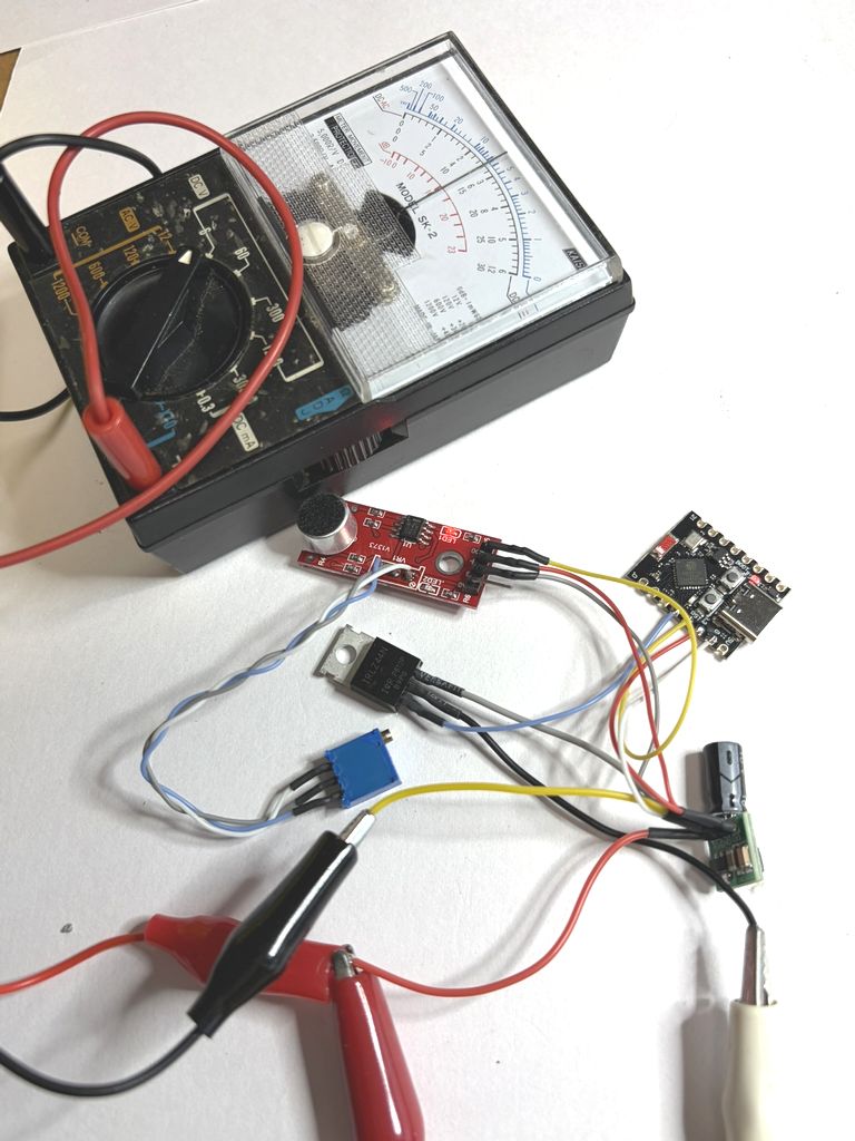 VoiceSwitchをテスターで確認している様子